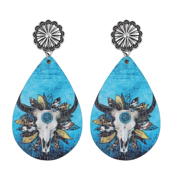 Cowskull Native American wooden Earrings - Picture 3 of 4